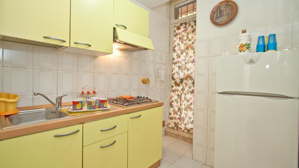 Rental In Rome Celeste Apartment Habitación foto